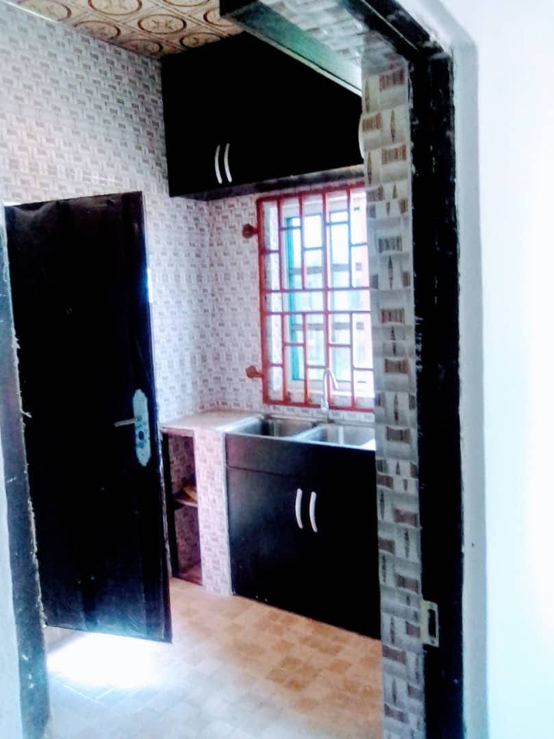 Kitchen Comfort with Practical Storage